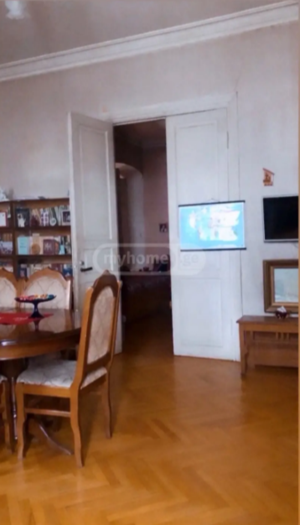 იყიდება უნივერსალური კომერციული ფართი ჩუღურეთში